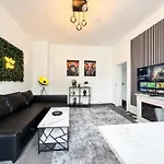 Luxury Living In The Heart Of The Bielefeld