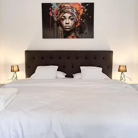 Apartment Luxury Living In The Heart Of The *
